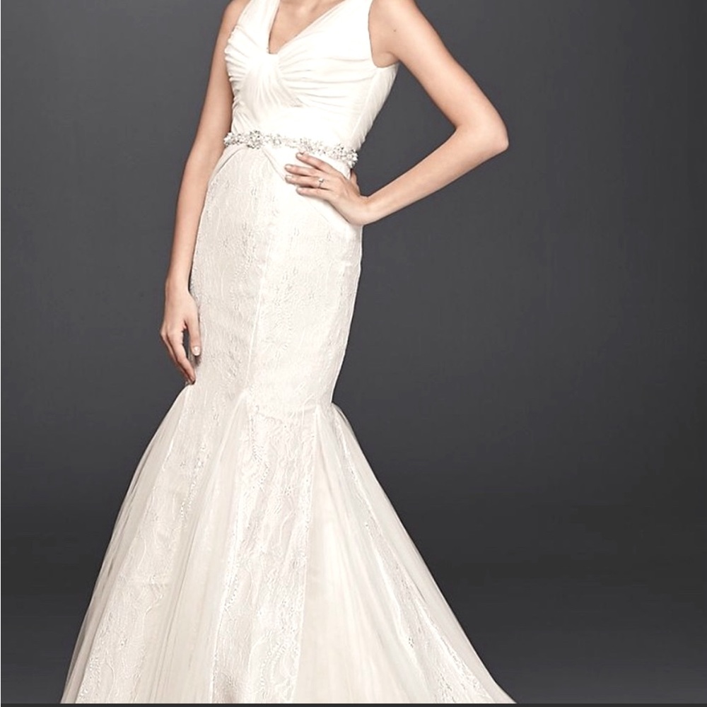 * NEW * Truly Zac Posen Lace Mermaid Wedding Dress